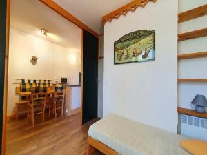 Appartement La Plagne, 1 pièce, 4 personnes - FR-1-353-47