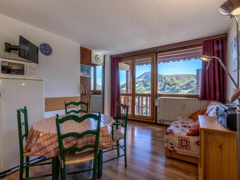 Appartement La Plagne, 2 pièces, 4 personnes - FR-1-351-80 Residence \, 73210 La Plagne