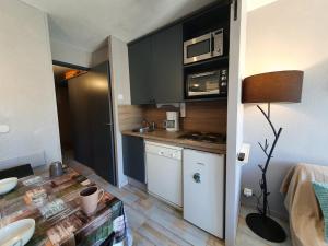 Appartement La Plagne, 2 pièces, 4 personnes - FR-1-353-52