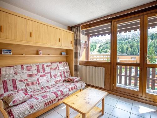 Appartement La Plagne, 2 pièces, 5 personnes - FR-1-351-10