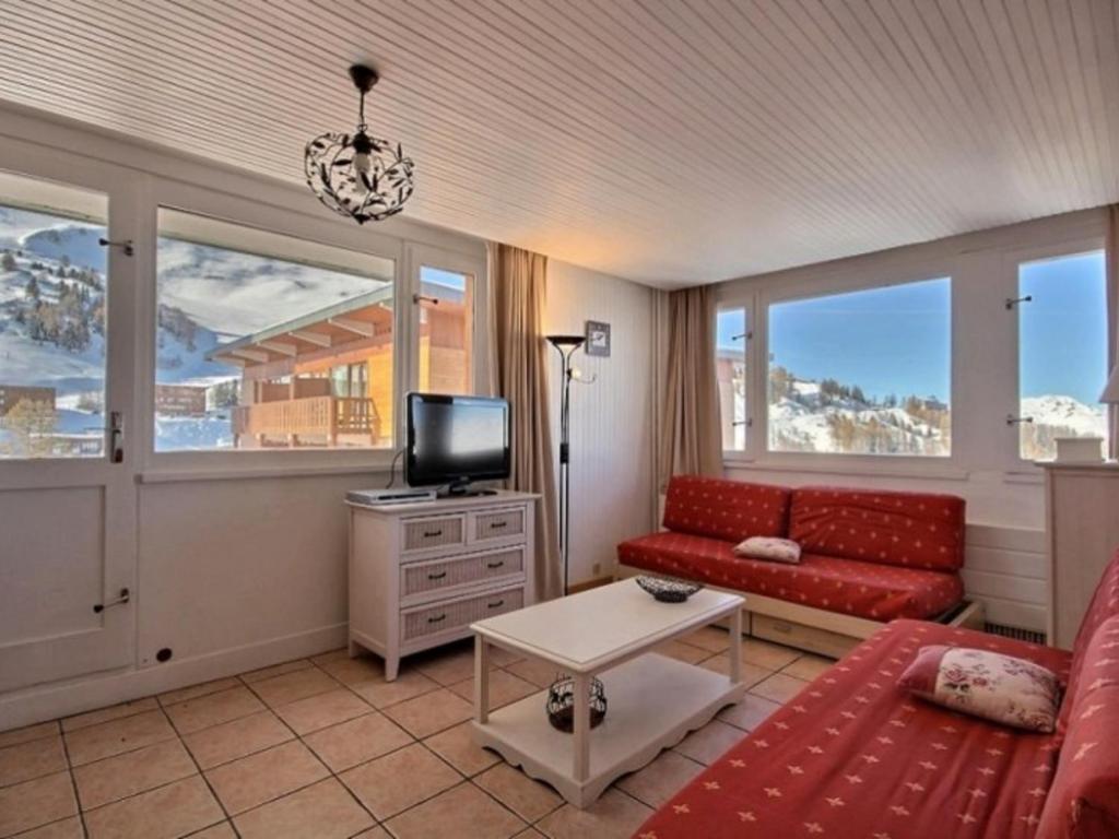 Appartement Appartement La Plagne, 2 pièces, 5 personnes - FR-1-455-78 Immeuble Le Jannu - Plagne Centre - 73210 La Plagne