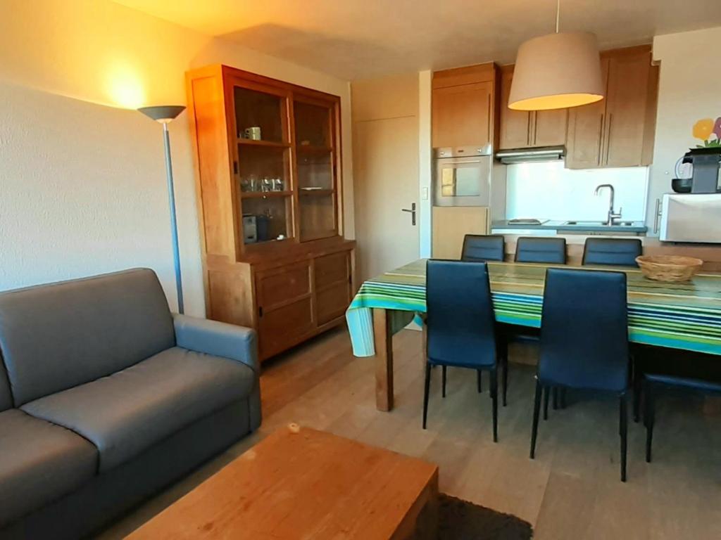 Appartement La Plagne, 3 pièces, 6 personnes - FR-1-351-25 Residence \, 73210 La Plagne