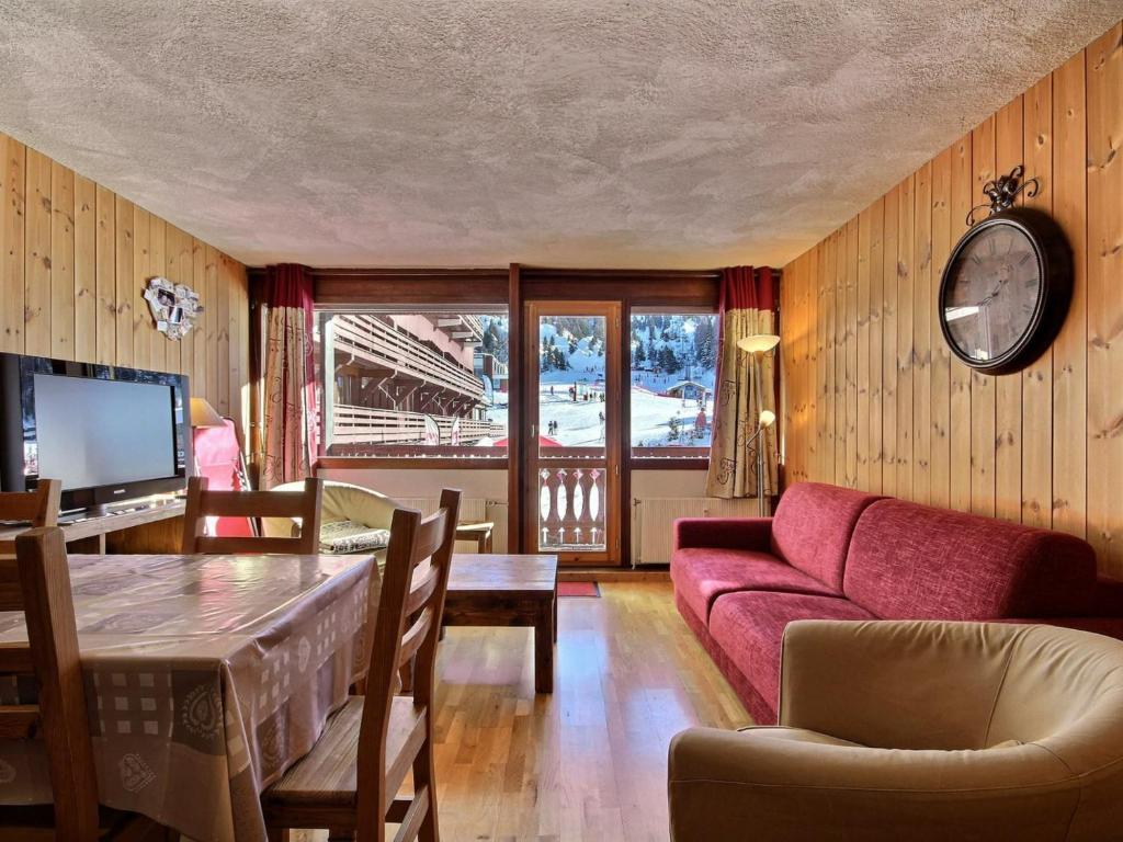 Appartement Appartement La Plagne, 3 pièces, 6 personnes - FR-1-455-57 Immeuble Les Ecrins - Plagne Centre - 73210 La Plagne