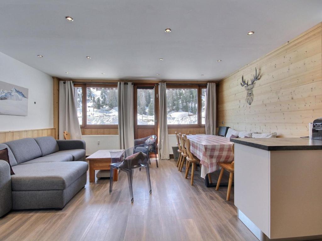 Appartement La Plagne, 4 pièces, 8 personnes - FR-1-455-212 Immeuble Le Makalu PLAGNE CENTRE, 73210 La Plagne Tarentaise