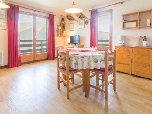 Appartement La Plagne Montalbert , 2 pièces, 4 personnes - FR-1-181-2670
