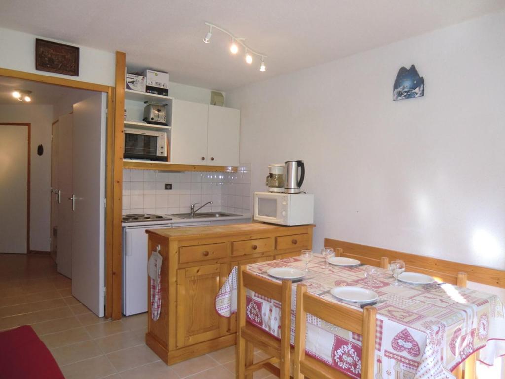 Appartement La Plagne Montalbert , 2 pièces, 5 personnes - FR-1-181-2463 MONTALBERT, 73210 Aime-La-Plagne