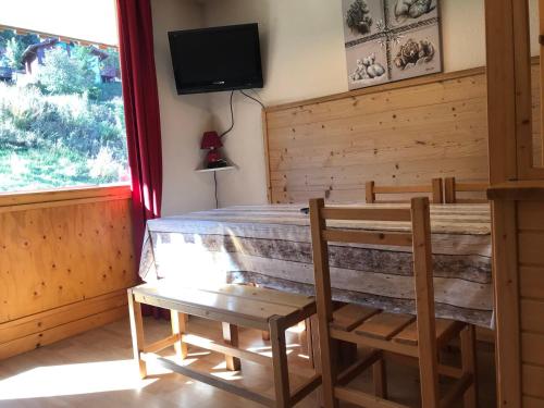 Appartement La Plagne Montalbert , 2 pièces, 5 personnes - FR-1-181-2527