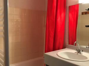 Appartement La Plagne Montalbert , 4 pièces, 8 personnes - FR-1-181-2485