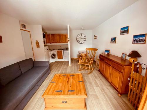 Appartement La Plagne Montchavin Les Coches, 2 pièces, 6 personnes - FR-1-181-2497