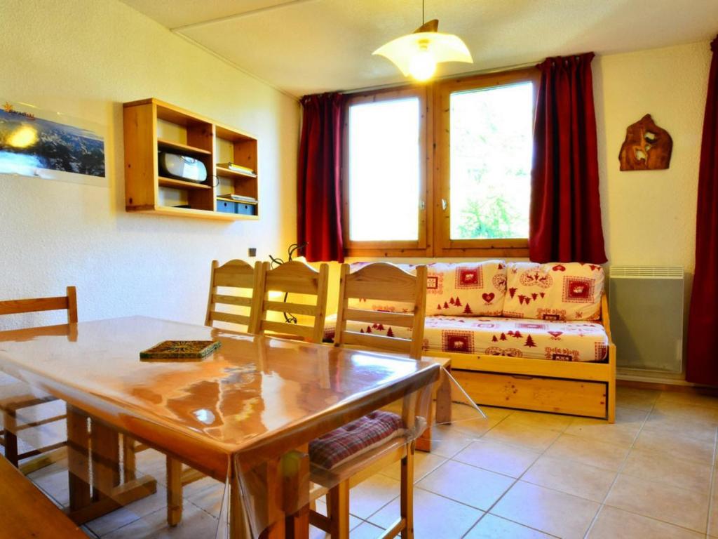 Appartement Appartement La Plagne Montchavin Les Coches, 3 pièces, 7 personnes - FR-1-329-68 route du Replat Montchavin La Plagne 73210 La Plagne Tarentaise