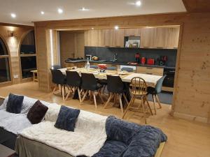 Appartement La Plagne Montchavin Les Coches, 6 pièces, 15 personnes - FR-1-181-2690
