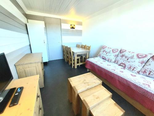 Appartement La Plagne-Tarentaise, 2 pièces, 6 personnes - FR-1-351-98