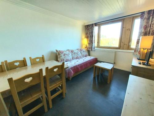 Appartement La Plagne-Tarentaise, 2 pièces, 6 personnes - FR-1-351-98