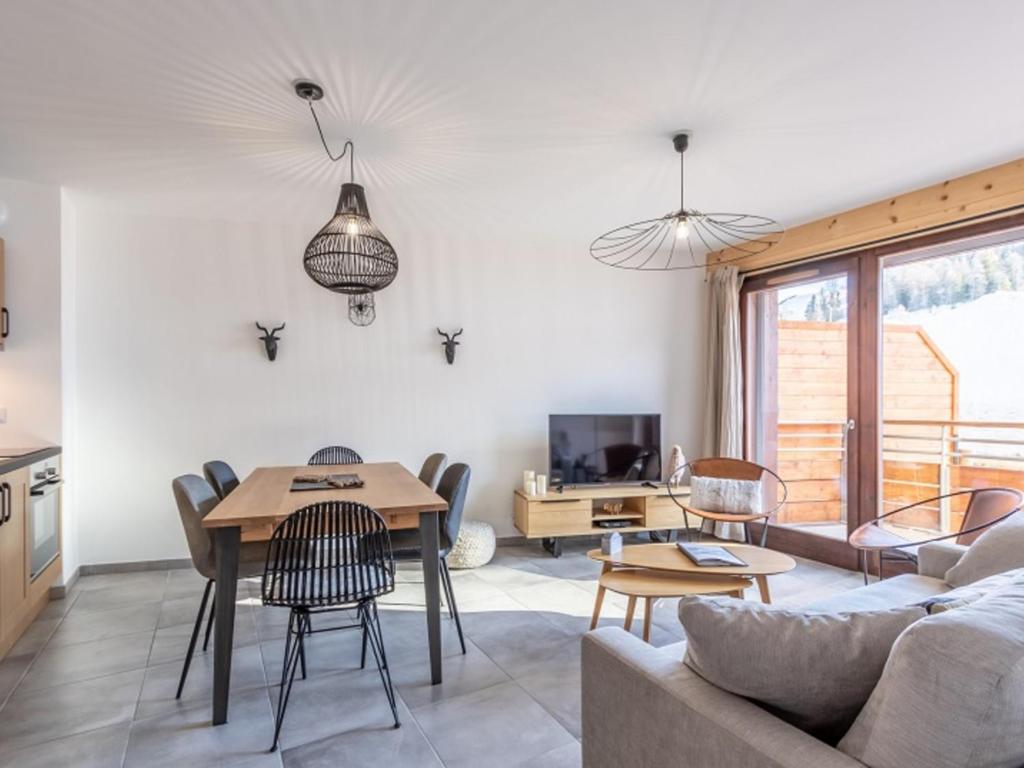 Appartement La Plagne-Tarentaise, 3 pièces, 6 personnes - FR-1-351-125 Appt A402 Résidence Lodges 1970, 73210 La Plagne Tarentaise