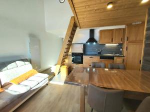 Appartement La Plagne-Tarentaise, 3 pièces, 6 personnes - FR-1-351-162
