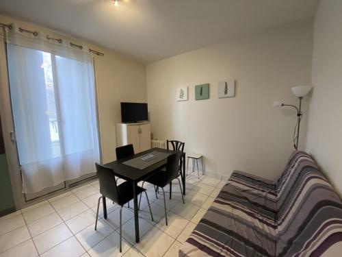 Appartement La Roche-Posay, 2 pièces, 1 personne - FR-1-541-77