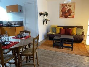 Appartement Appartement La Roche-Posay, 2 pièces, 1 personne - FR-1-541-98 9 Rue du Falk 86270 Falck -1