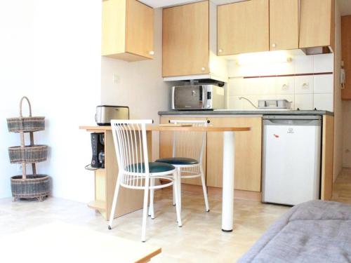 Appartement La Rochelle, 1 pièce, 2 personnes - FR-1-246-227