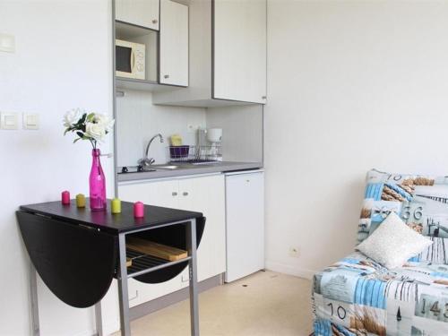 Appartement La Rochelle, 1 pièce, 2 personnes - FR-1-246-26