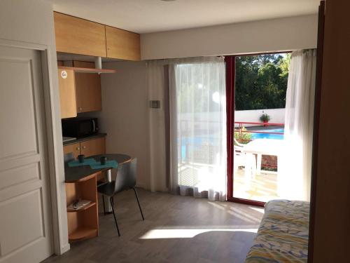 Appartement La Rochelle, 1 pièce, 2 personnes - FR-1-246-304