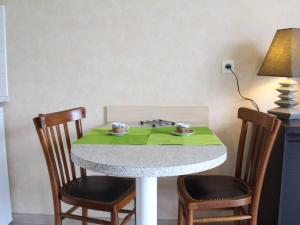 Appartement La Rochelle, 1 pièce, 2 personnes - FR-1-246-48