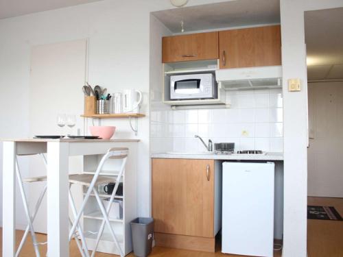 Appartement La Rochelle, 1 pièce, 2 personnes - FR-1-246-573