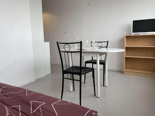 Appartement La Rochelle, 1 pièce, 2 personnes - FR-1-246-610