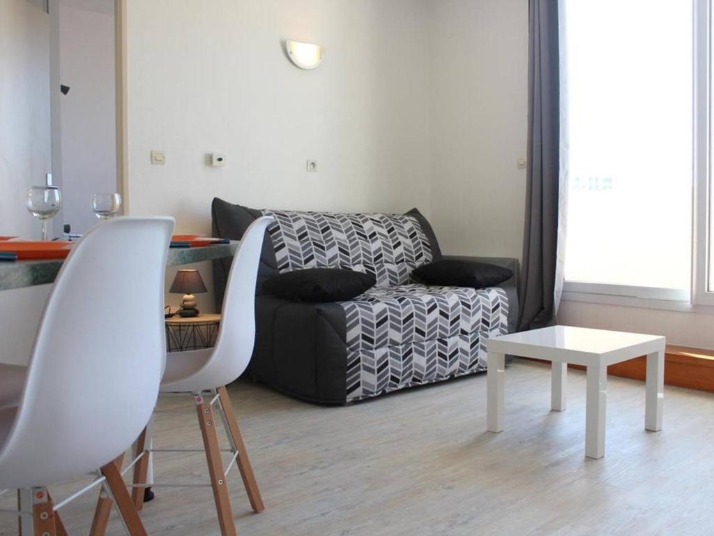 Appartement Appartement La Rochelle, 1 pièce, 3 personnes - FR-1-246-299 Bat A - Etage 3 - Apt 312 - 44 Avenue Jean Monnet - 17000 La Rochelle