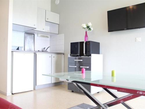 Appartement La Rochelle, 1 pièce, 4 personnes - FR-1-246-164