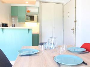 Appartement La Rochelle, 1 pièce, 4 personnes - FR-1-246-258
