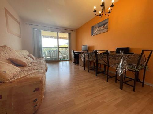 Appartement La Rochelle, 1 pièce, 4 personnes - FR-1-246-629