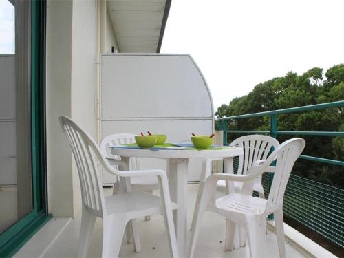 Appartement La Rochelle, 1 pièce, 4 personnes - FR-1-246-72