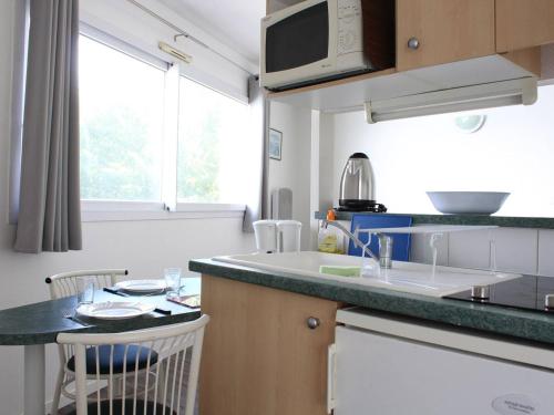 Appartement La Rochelle, 2 pièces, 4 personnes - FR-1-246-497