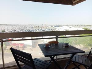 Appartement La Rochelle, 2 pièces, 4 personnes - FR-1-551-3