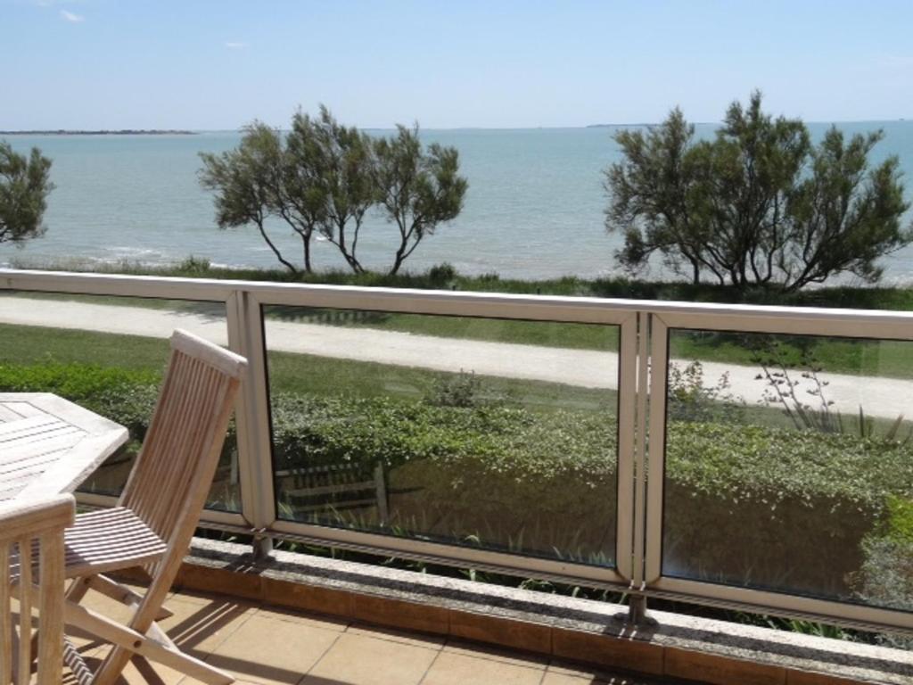 Appartement Appartement La Rochelle, 2 pièces, 4 personnes - FR-1-551-59 rue Lucile 17000 La Rochelle