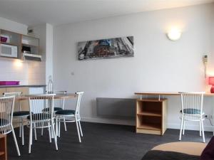 Appartement La Rochelle, 3 pièces, 4 personnes - FR-1-246-133