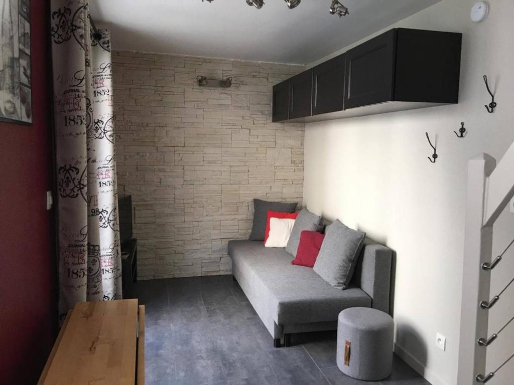 Appartement La Rochelle, 3 pièces, 4 personnes - FR-1-246-262 7 Rue Buffeterie - Rdc - Au Fond De La Cour -, 17000 La Rochelle