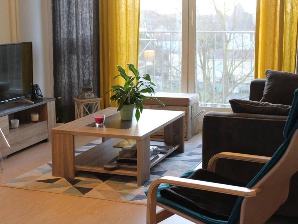 Appartement Appartement La Rochelle, 3 pièces, 4 personnes - FR-1-246-479 APPARTEMENT 46 - ETAGE 3 - BAT 8 DROITE SORTIE ASCENSEUR-8 RUE FELIX BRIDAULT 17000 La Rochelle