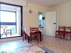 Appartement La Rochelle, 3 pièces, 6 personnes - FR-1-551-1