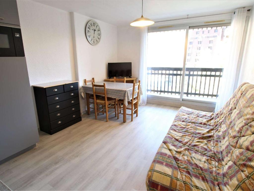 Appartement La Salle-les-Alpes, 1 pièce, 4 personnes - FR-1-330F-113 Chemin De L'Oratoire -  -, 05240 Serre Chevalier