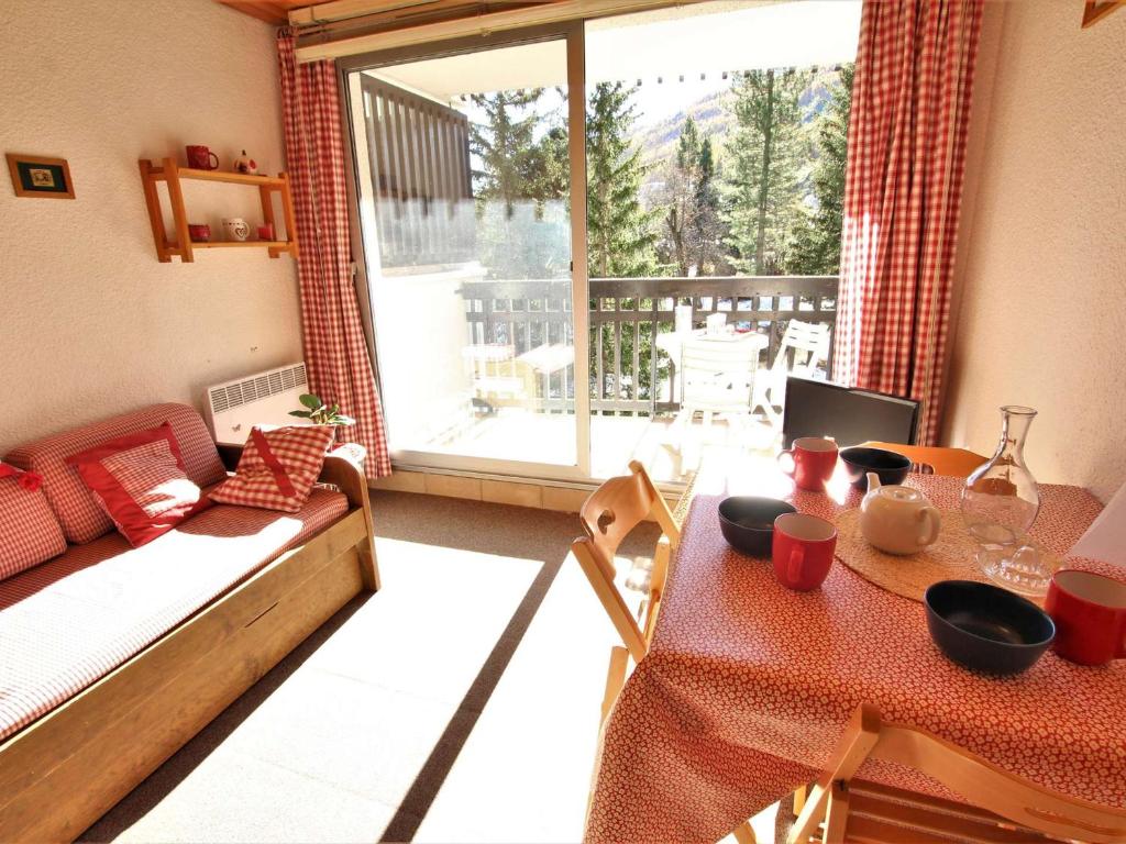 Appartement La Salle-les-Alpes, 1 pièce, 4 personnes - FR-1-330F-200 BARELLE - APPARTEMENT 16 - 1E ETAGE - BAT 2 CHEMIN DE L ORATOIRE, 05240 La Salle-Les-Alpes