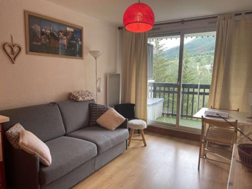 Appartement La Salle-les-Alpes, 1 pièce, 4 personnes - FR-1-330F-204