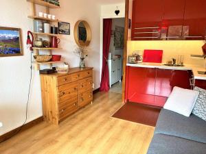 Appartement La Salle-les-Alpes, 1 pièce, 4 personnes - FR-1-330F-204