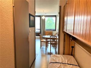 Appartement La Salle-les-Alpes, 1 pièce, 4 personnes - FR-1-330F-54