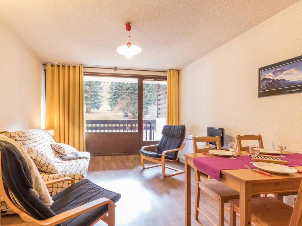 Appartement Appartement La Salle-les-Alpes, 1 pièce, 4 personnes - FR-1-330F-62 1 Chemin Des Gletieres -  - 05240 Serre Chevalier