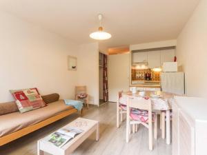 Appartement La Salle-les-Alpes, 1 pièce, 4 personnes - FR-1-330F-80