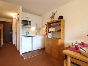 Appartement La Salle-les-Alpes, 1 pièce, 4 personnes - FR-1-330F-91