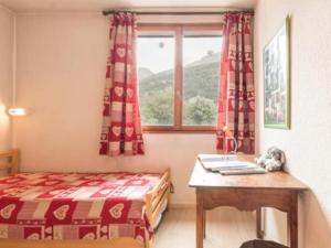 Appartement La Salle-les-Alpes, 2 pièces, 5 personnes - FR-1-330F-15