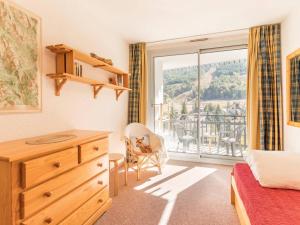 Appartement Appartement La Salle-les-Alpes, 2 pièces, 6 personnes - FR-1-330F-114 Rue Du Roze -  - 05240 Serre Chevalier Provence-Alpes-Côte d\'Azur