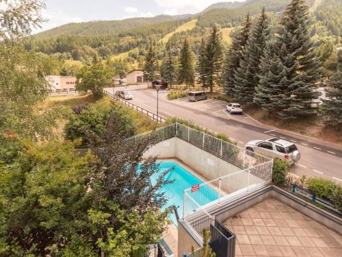 Appartement La Salle-les-Alpes, 3 pièces, 6 personnes - FR-1-330F-34